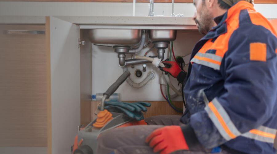 Professional tankless water heater installation services in Eckerman, MI